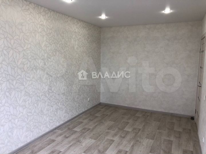 1-к. квартира, 30,5 м², 1/3 эт.