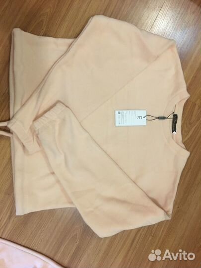 Костюм спортивный