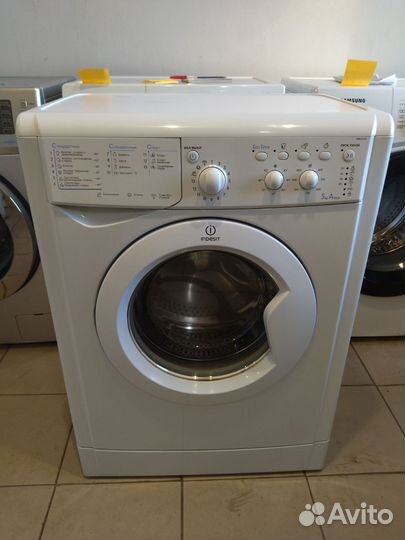 Стиральная машина Indesit 5 кг. Гарантия