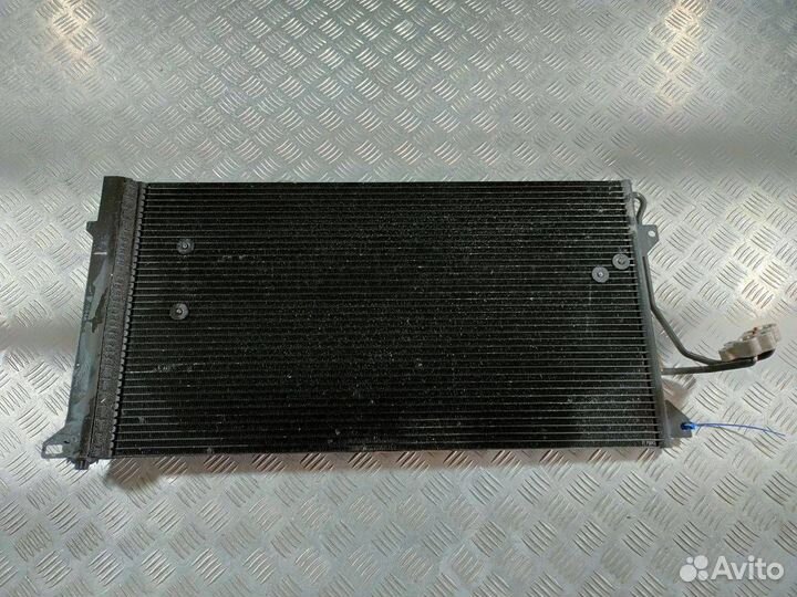 Радиатор кондиционера Audi Q7 4L 2008 4L0260401A