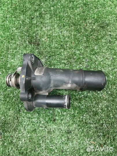 Корпус термостата Ford Focus 2 хетчбэк 2.0 aoda