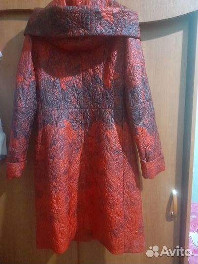 Продам пальто женское