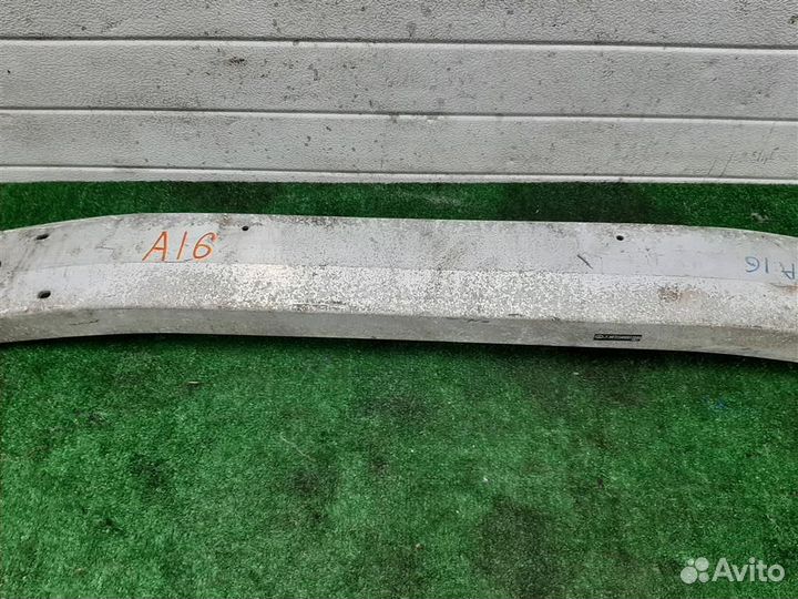 Усилитель бампера переднего Lexus RX300 (MCU35) 2