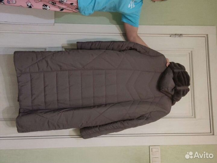 Куртка жен., длин, 58 размер, новая, торг уместен