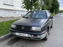 Volkswagen Vento 1.8 MT, 1992, 150 000 км, с пробегом, цена 60 000 руб.