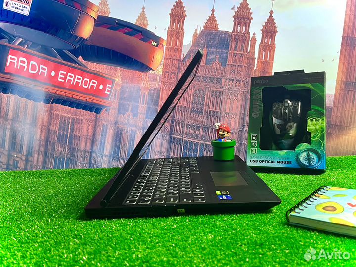 Топовый игровой ноутбук Lenovo на RTX / SSD