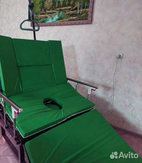 Медицинская кровать для лежачих больных Ревeл арeн