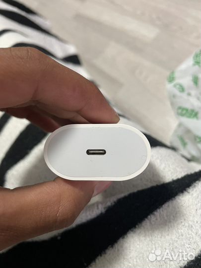 Зарядый блок 20 w iPhone