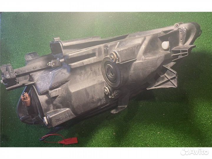 Фара правая Lexus Rx 300 4.0 2001