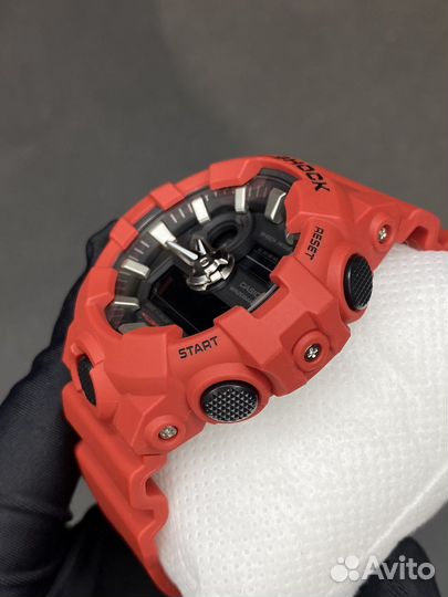 Часы Casio G-Shock GA-700-4A