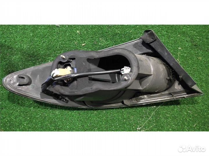 Фонарь задний правый Mazda 6 1.8 2004