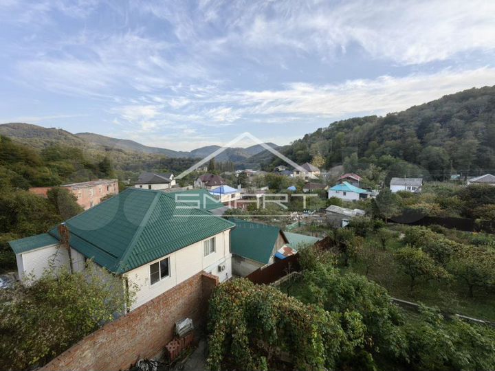 Дом 137,4 м² на участке 4 сот.