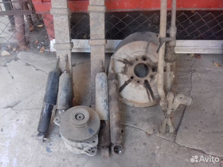 Запчасти на 