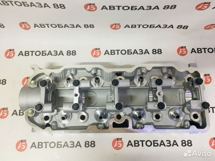 Головка блока цилиндров 4G64 Mitsubishi пустая 8v