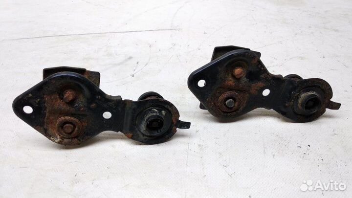 Замок капота Mercedes-Benz E W211 3.5 2007