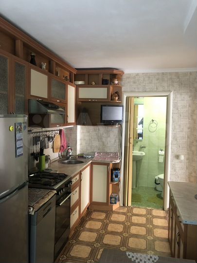 2-к. квартира, 55 м², 1/4 эт.