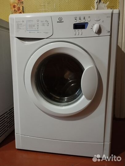 Стиральная машина автомат