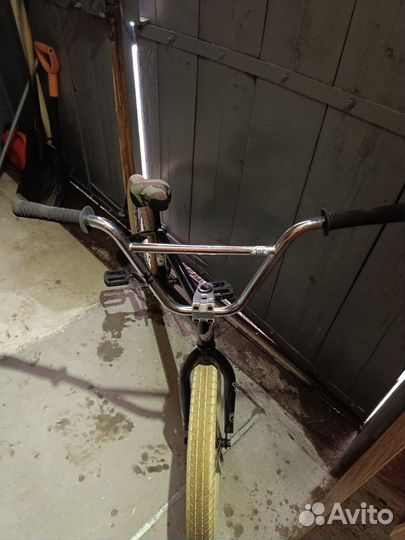 Трюковой велосипед bmx