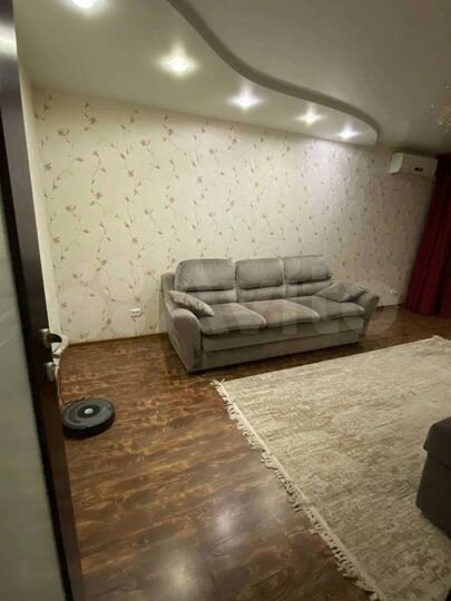 2-к. квартира, 54 м², 5/5 эт.