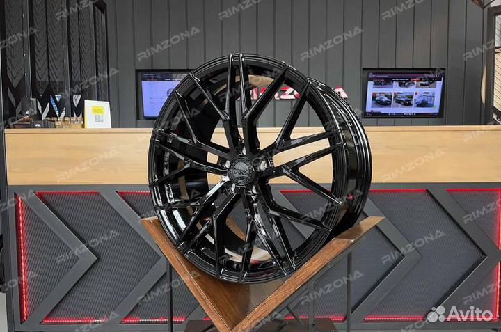 Кованый диск RZ forged RZ05 R20 5X108 64.4