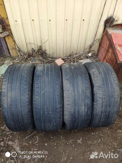 Continental ContiPremiumContact 5 215/55 R17 94W