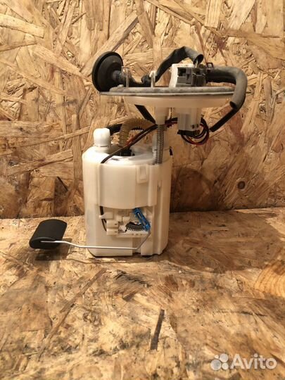 Бензонасос Hyundai Solaris 2015