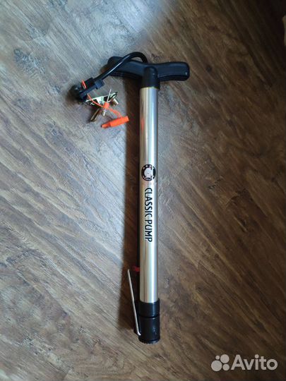 Новый ручной насос Classic Pump универсальный 46см