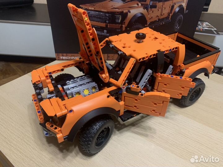 Аналог lego technic Ford F-150 Raptor 42126