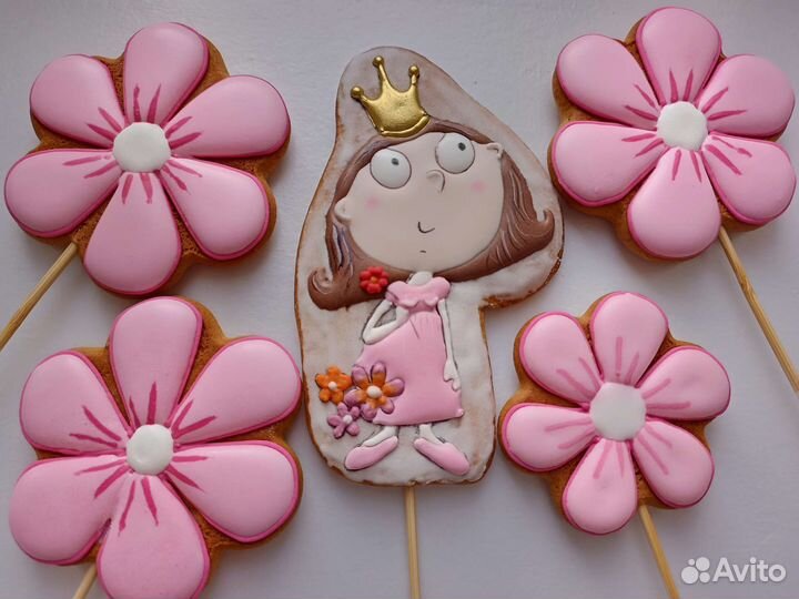 Пряничные топперы для торта