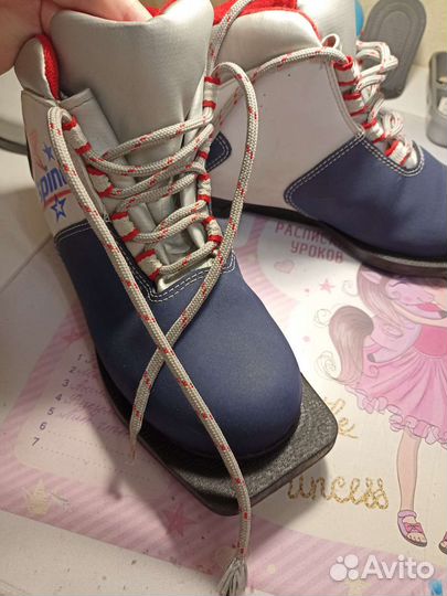 Лыжные ботинки детские 34