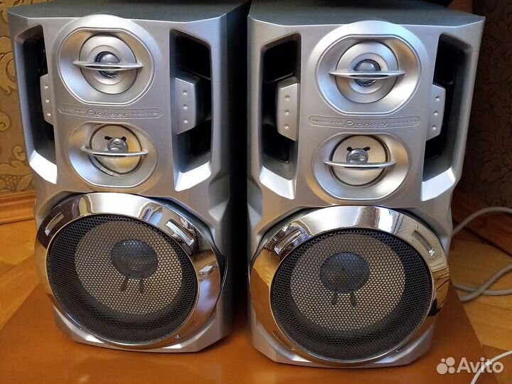 Музыкальный центр