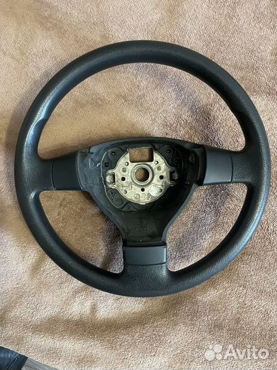Рулевое колесо Golf V