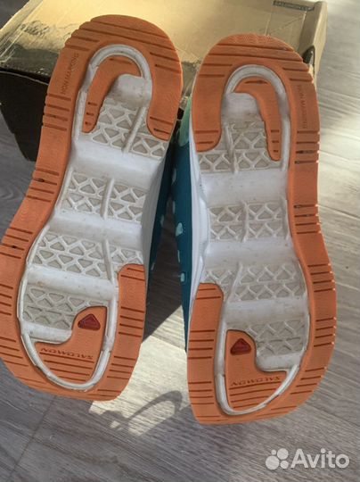 Кроссовки salomon 37