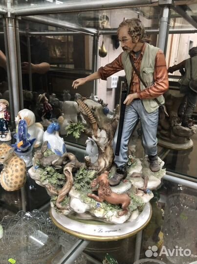 Статуэтка фарфор Каподимонте Италия