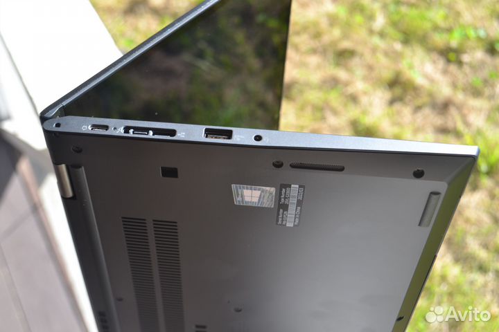 Lenovo thinkpad L13 yoga gen 2