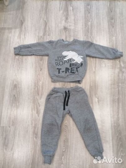 Костюм детский толстовка+штаны 98 р-р