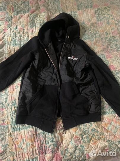 Кофта куртка жилетка moncler монклер