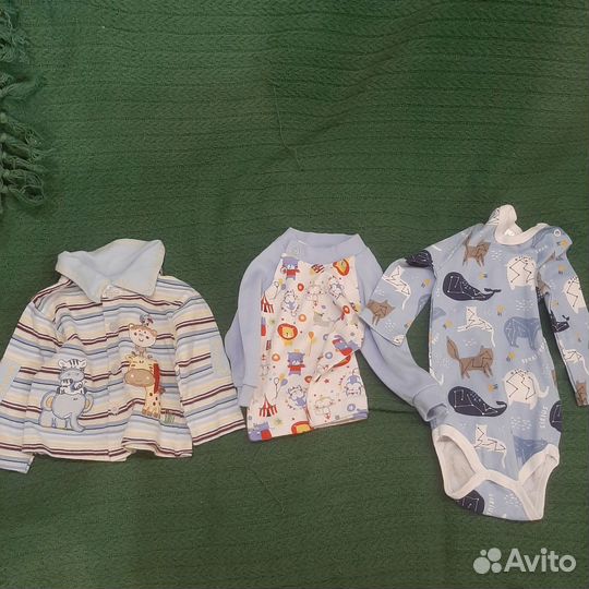 Продам вещи на мальчика рост 50-65 см