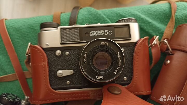 Пленочный фотоаппарат фэд, Смена