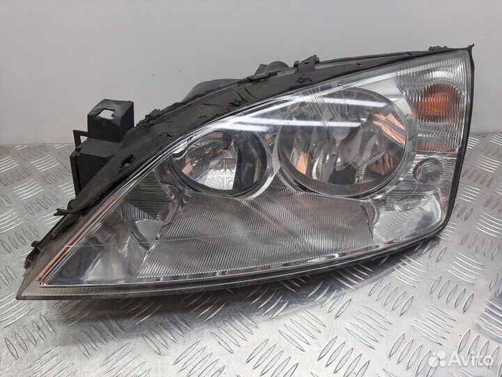 Фара 1S7113006AM Ford Mondeo 3 (2000-2007)