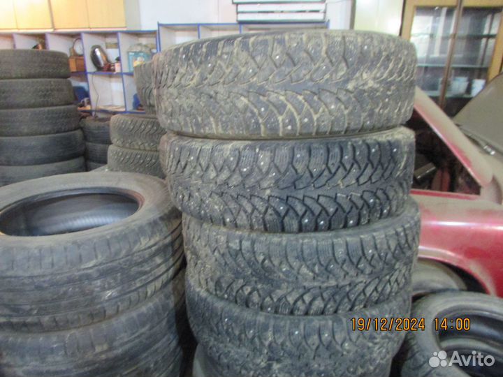 Bridgestone Alenza 001 215/70 R16 98H