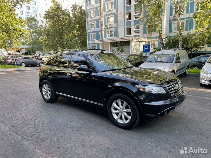 Infiniti FX35 3.5 AT, 2006, 250 000 км