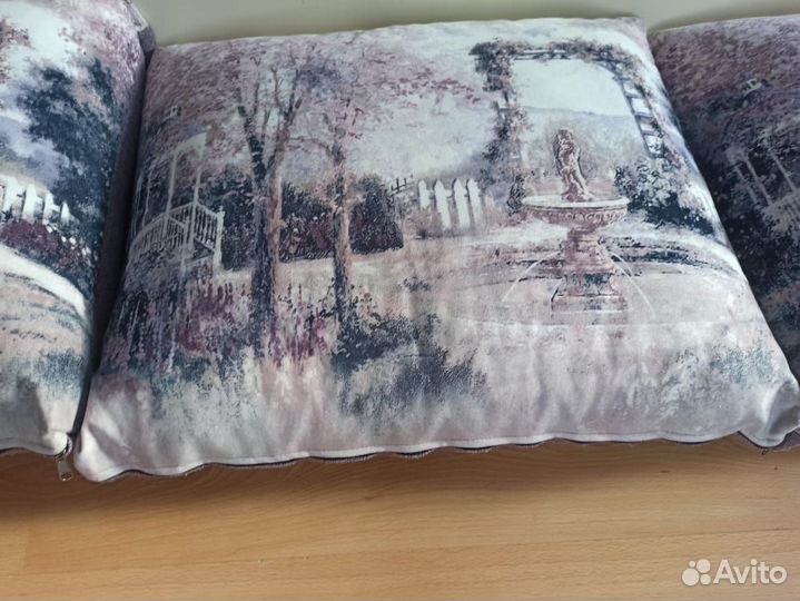 Диванные подушки большие