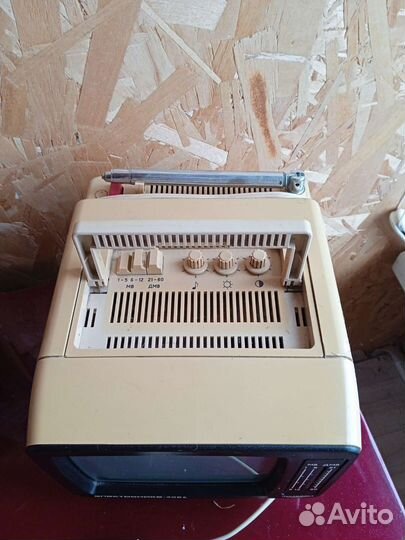 Телевизор Электроника 409Д,радиоприёмник