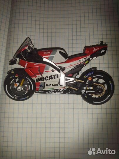 Фигурка мотоцикл