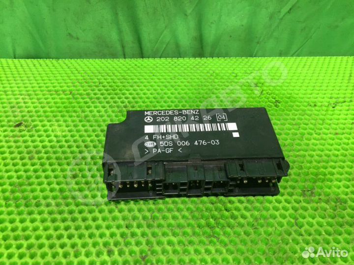 Блок комфорта Mercedes-Benz C W202