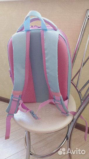 Рюкзак школьный для девочки 1 класс
