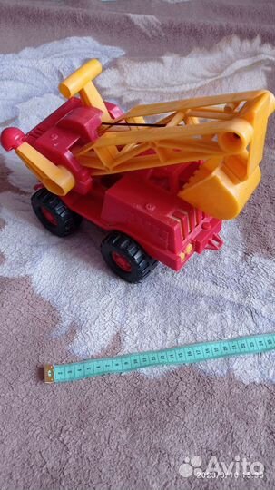 Машина экскаватор СССР