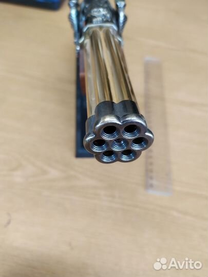 Зажигалка пистолет