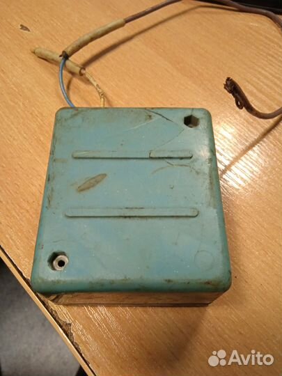 Реле поворотов снято с Ява 360 б/у